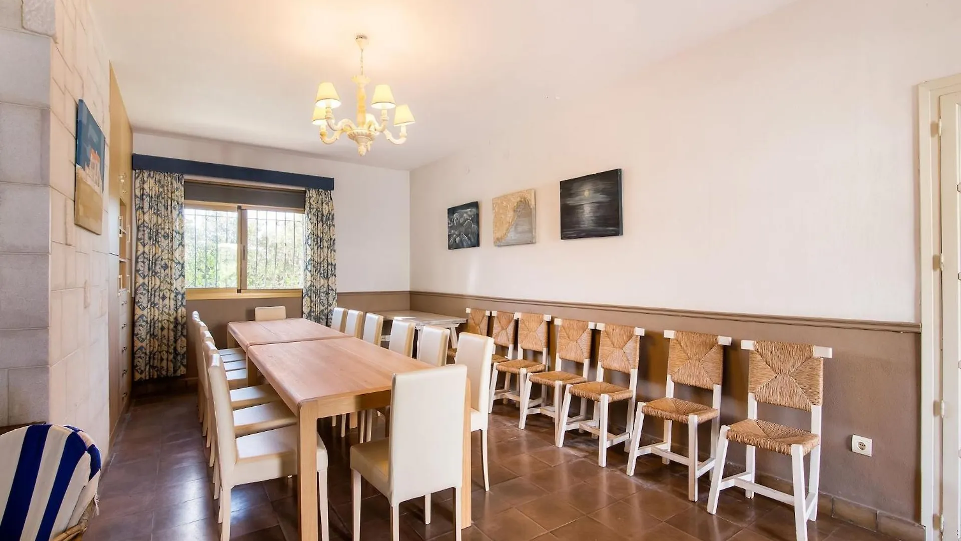 Superb Beachfront Villa With Guest House 50M Opposite 卡拉德米哈斯 0*,