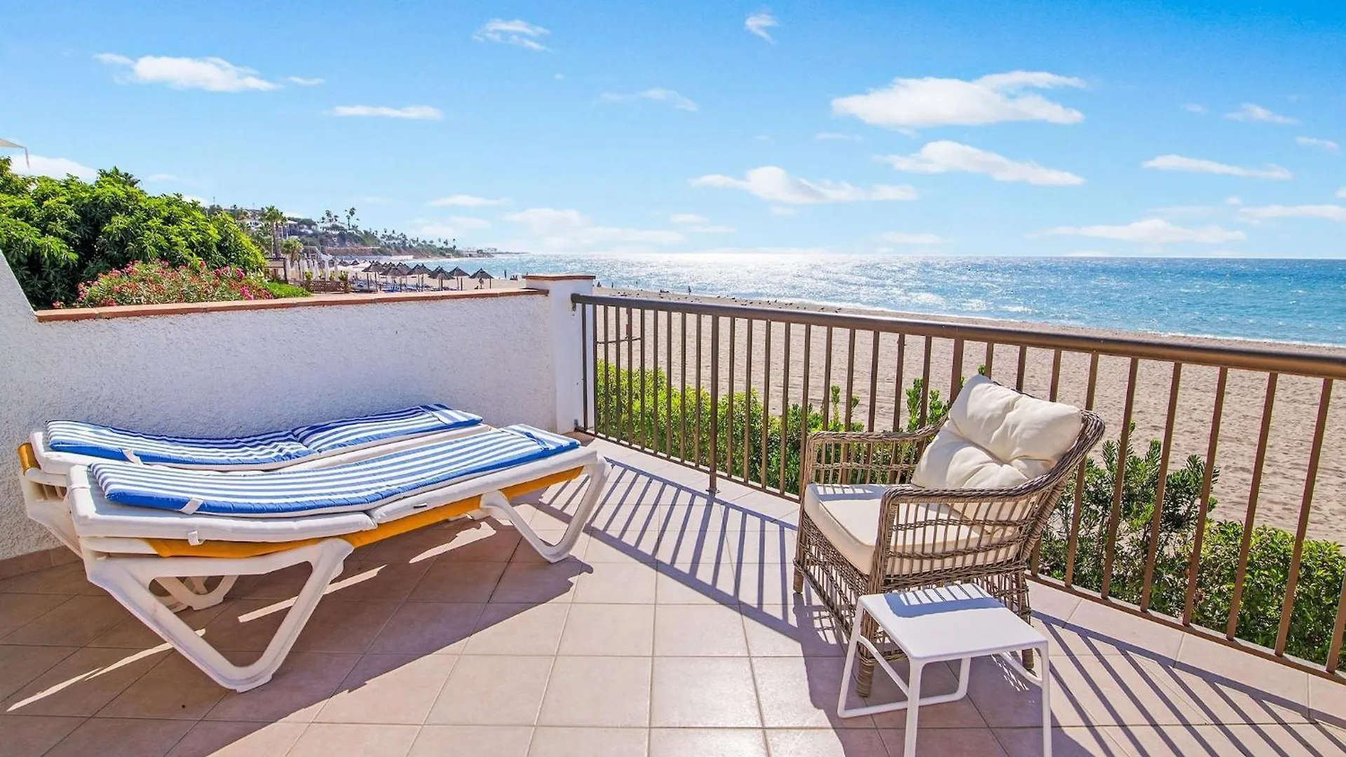 Superb Beachfront Villa With Guest House 50M Opposite La Cala De Mijas