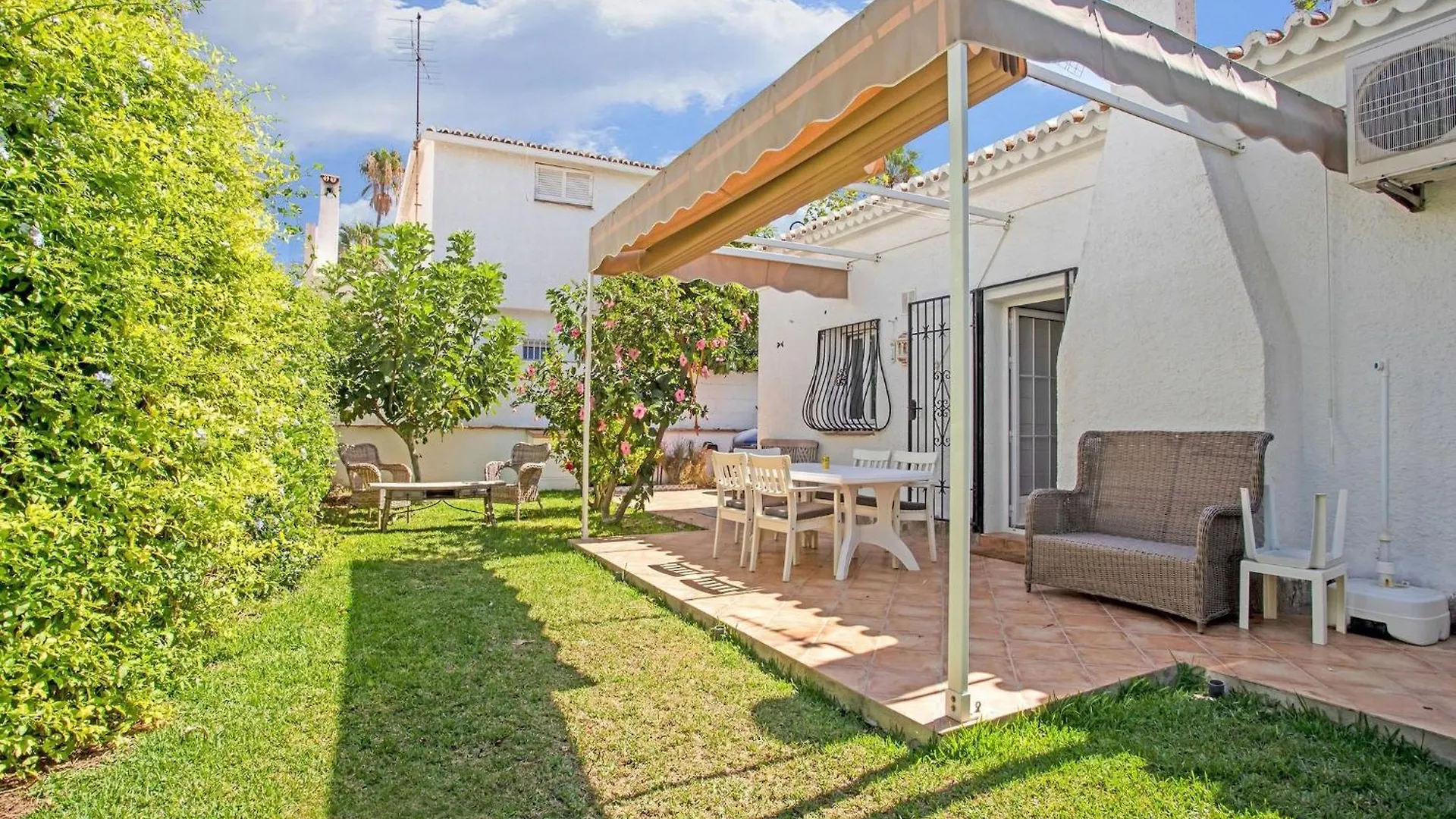 Superb Beachfront Villa With Guest House 50M Opposite La Cala De Mijas